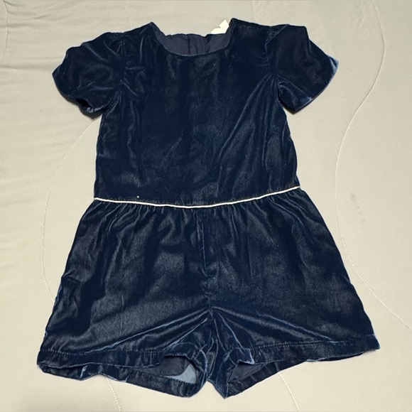GAP Other - Girls Size 6-7 Gap Kids Navy Velvet Romper